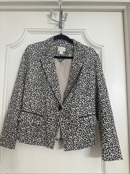Chico's Jackets & Blazers - Worthington Black and Beige Leopard Print Blazer